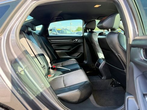 Used 2018 Honda Accord Sport image 30