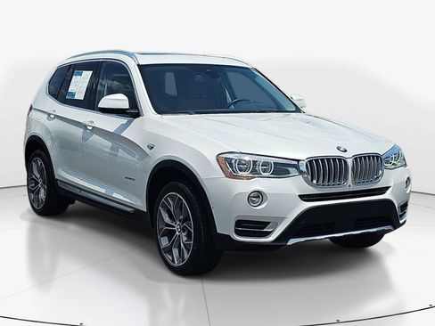 Used 2017 BMW X3 xDrive28i AWD/4WD image 2