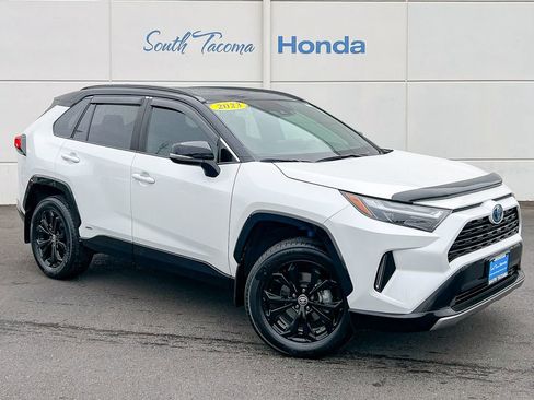 Used 2023 Toyota RAV4 XSE w/ XSE Grade Weather Package AWD/4WD image 2