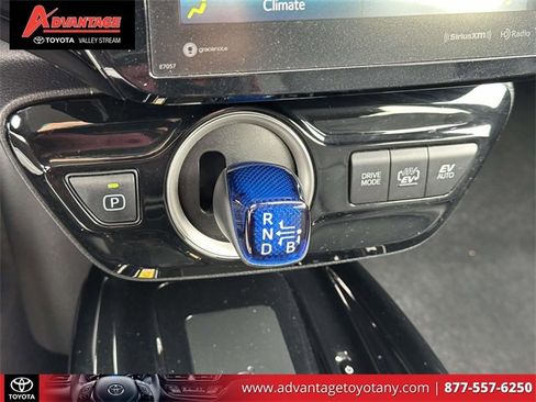 Used 2022 Toyota Prius Prime XLE image 35