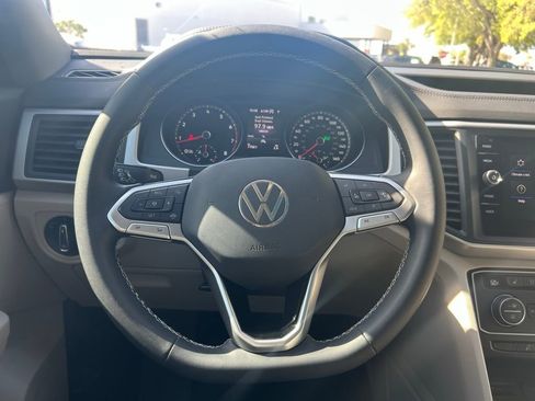 Used 2021 Volkswagen Atlas SE w/ Panoramic Sunroof Package image 20