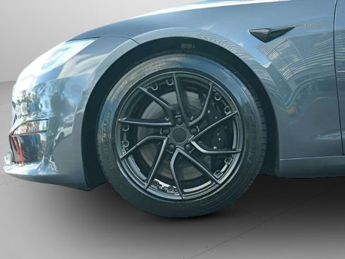 Used 2021 Tesla Model S Plaid image 71