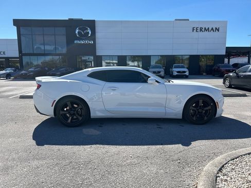 Used 2018 Chevrolet Camaro LT image 16