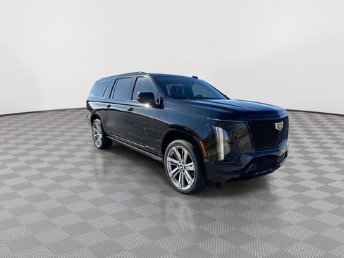 Certified 2025 Cadillac Escalade ESV Sport Platinum w/ LPO, Floor Liner Package AWD/4WD image 2