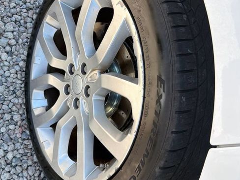 Used 2016 Land Rover Range Rover Sport HSE AWD/4WD image 20