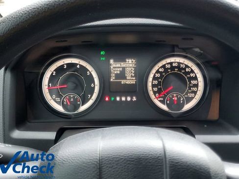 Used 2017 RAM 1500 Express RWD image 22