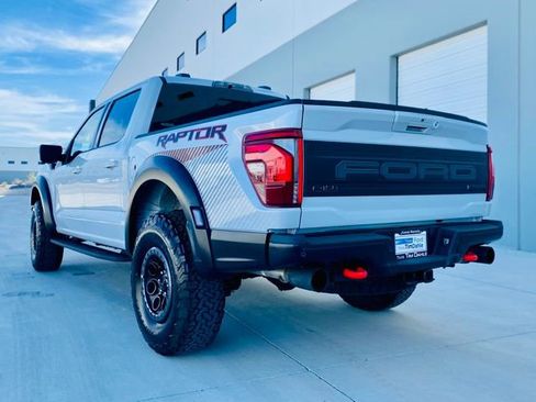 Used 2025 Ford F150 Raptor image 7