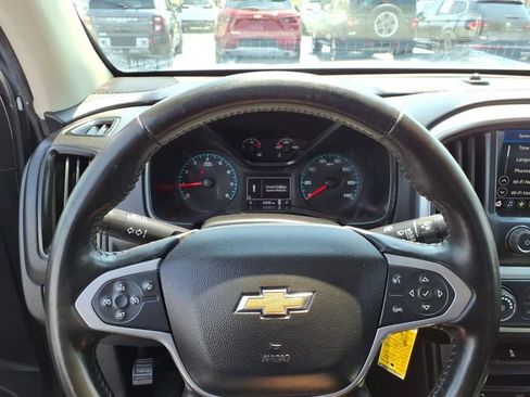 Used 2022 Chevrolet Colorado LT w/ Fleet Safety Package RWD image 11