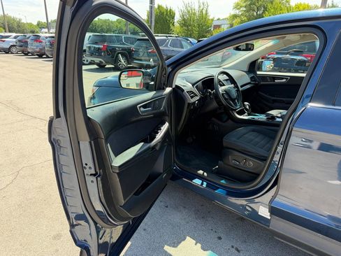Used 2017 Ford Edge SEL w/ Cargo Accessory Package FWD image 13