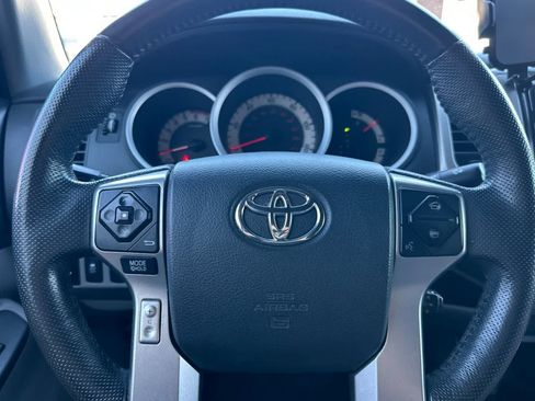 Used 2015 Toyota Tacoma PreRunner w/ TRD Sport Package RWD image 24