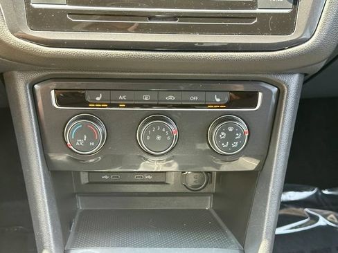 Used 2024 Volkswagen Tiguan S FWD image 27
