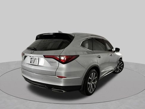 Certified 2023 Acura MDX FWD w/ Technology Package image 9
