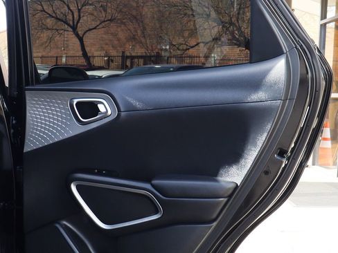 Used 2024 Kia Soul LX w/ Option Group 015 image 26