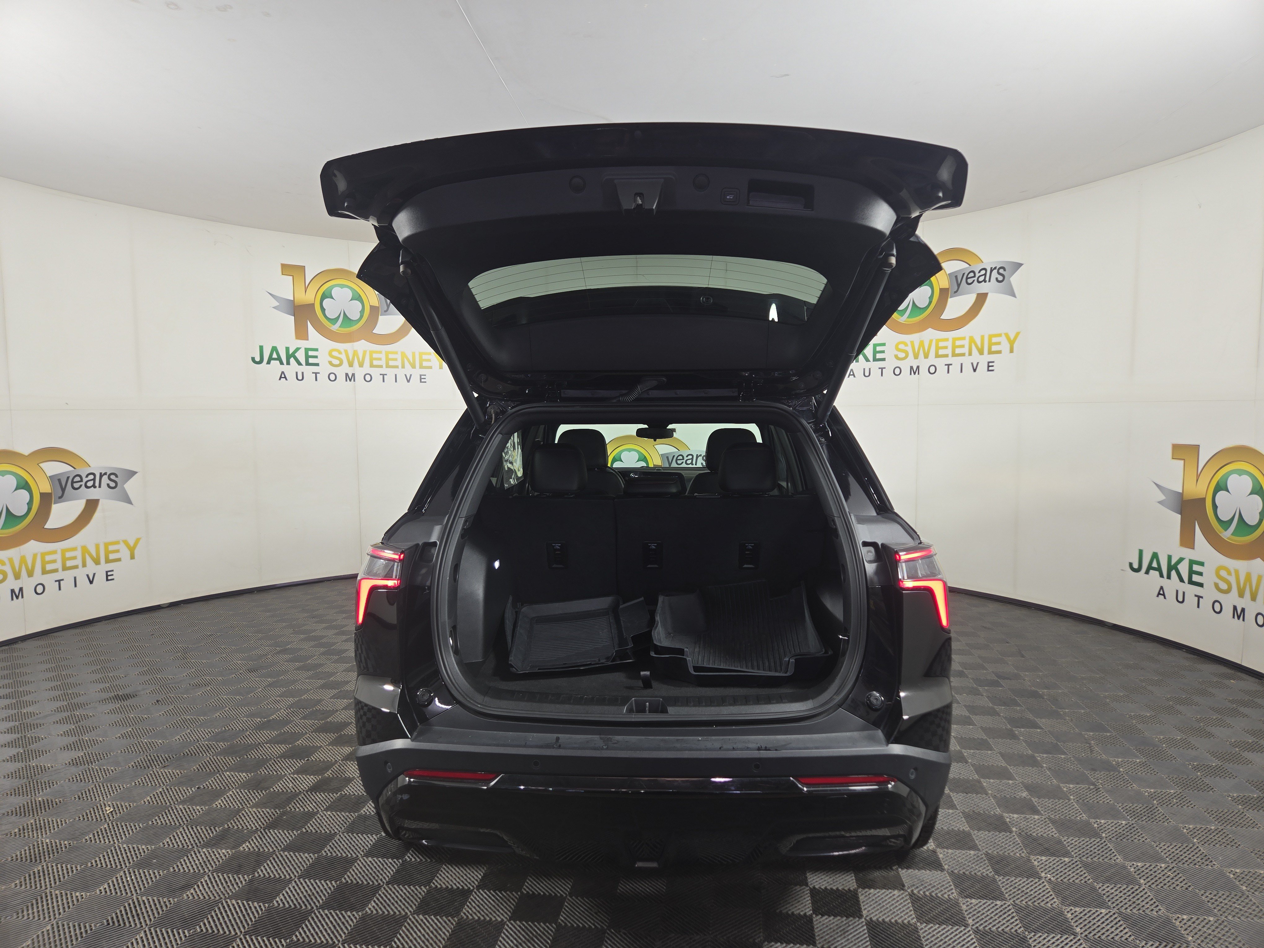 Certified 2025 Chevrolet Equinox RS AWD/4WD image 32