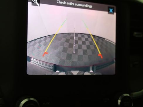 Used 2019 RAM 1500 Big Horn image 9