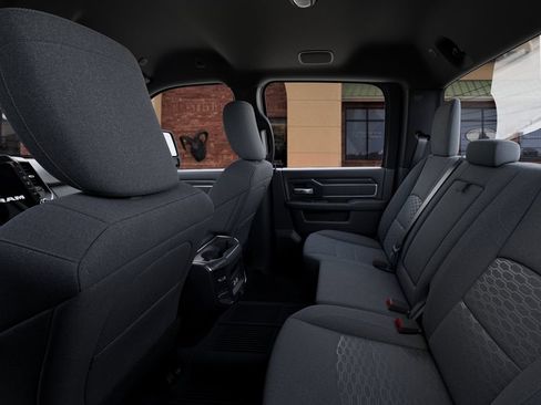 New 2026 RAM 3500 Big Horn AWD/4WD image 25