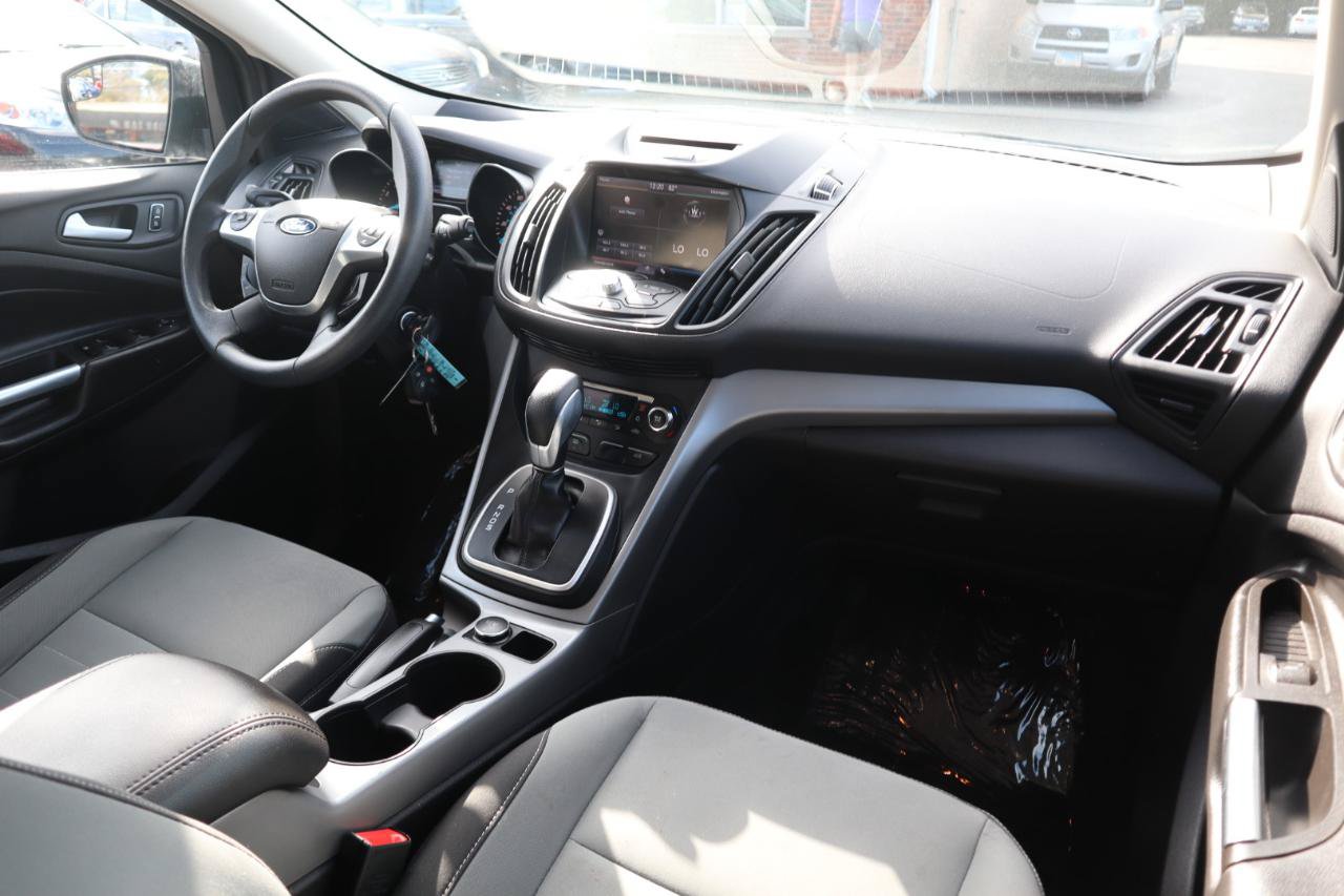 Used 2014 Ford Escape SE w/ Equipment Group 201A AWD/4WD image 11