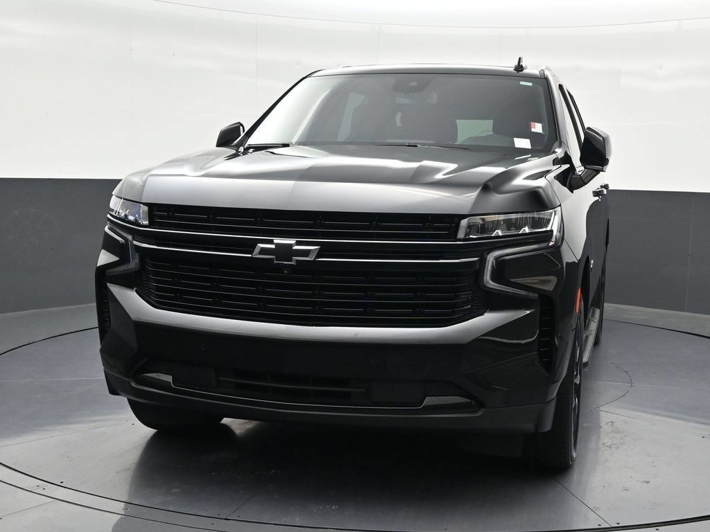 Used 2024 Chevrolet Tahoe RST w/ Luxury Package RWD image 9