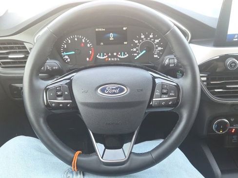 Used 2022 Ford Escape SE w/ Convenience Package FWD image 38