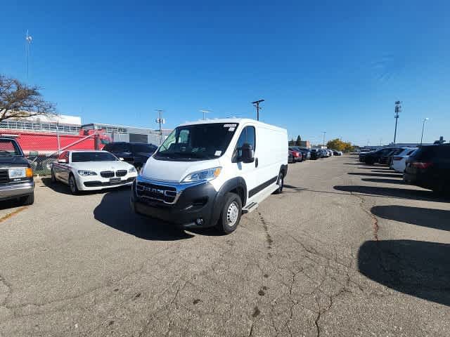 Used 2025 RAM ProMaster 2500 w/ U-Haul Equipment Group FWD image 4