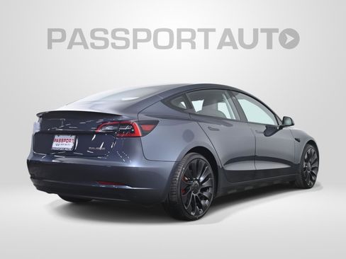 Used 2023 Tesla Model 3 Performance image 8