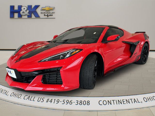 Used 2023 Chevrolet Corvette Z06 RWD image 3