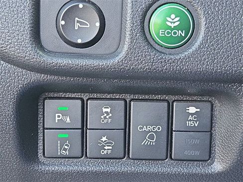 Used 2017 Honda Ridgeline RTL-E image 33