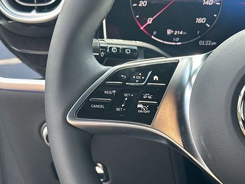 Used 2026 Mercedes-Benz GLC 350e 4MATIC image 28