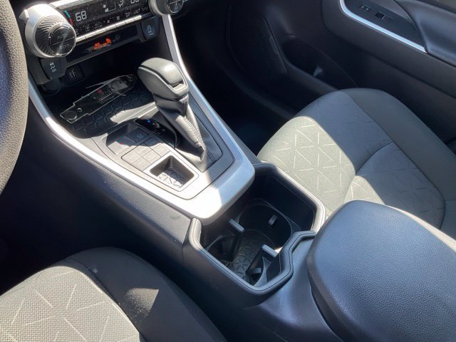 Used 2025 Toyota RAV4 XLE AWD/4WD image 15