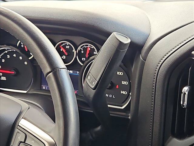 Used 2022 Chevrolet Silverado 1500 LT Trail Boss w/ Bed Protection Package AWD/4WD image 12