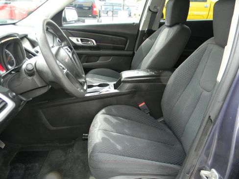 Used 2013 GMC Terrain SLE w/ LPO, Chrome Package image 4