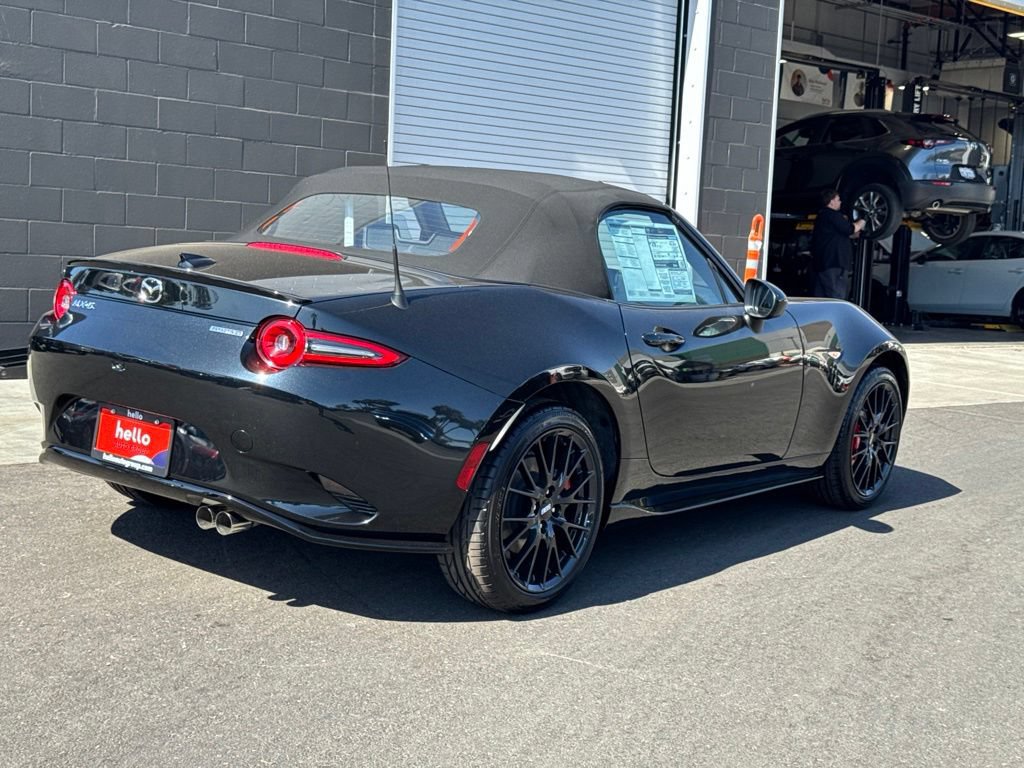 New 2026 MAZDA MX-5 Miata Club w/ Brembo/BBS/Recaro Package RWD image 31