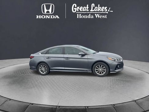 Used 2019 Hyundai Sonata SE FWD image 3