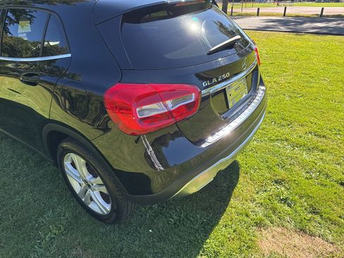 Used 2020 Mercedes-Benz GLA 250 4MATIC image 25