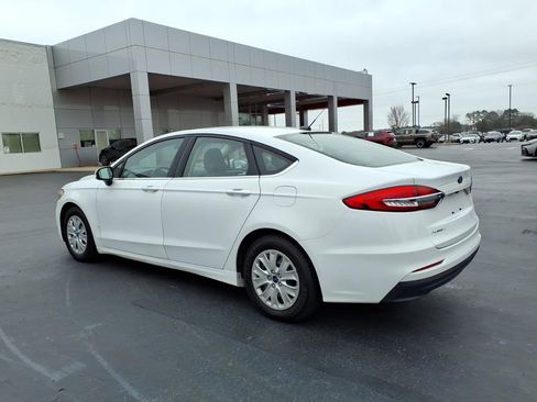 Used 2019 Ford Fusion S image 5