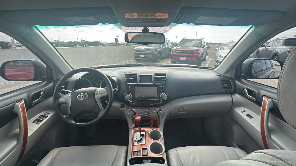 Used 2008 Toyota Highlander Limited FWD image 24