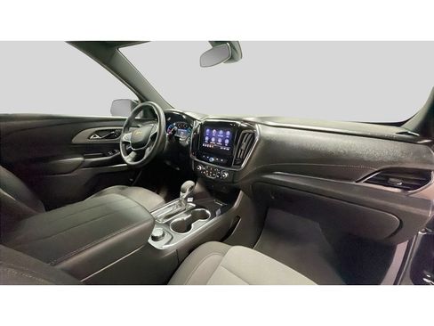 Used 2023 Chevrolet Traverse LT AWD/4WD image 19