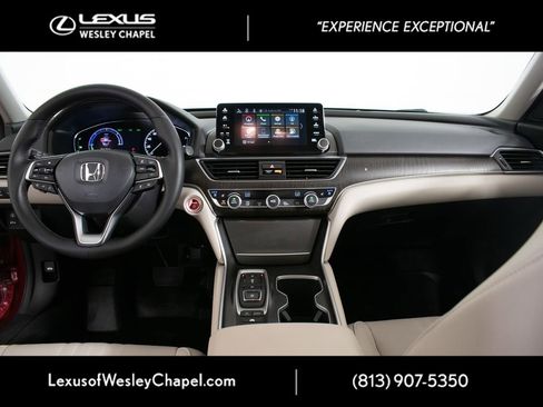 Used 2020 Honda Accord Touring image 23