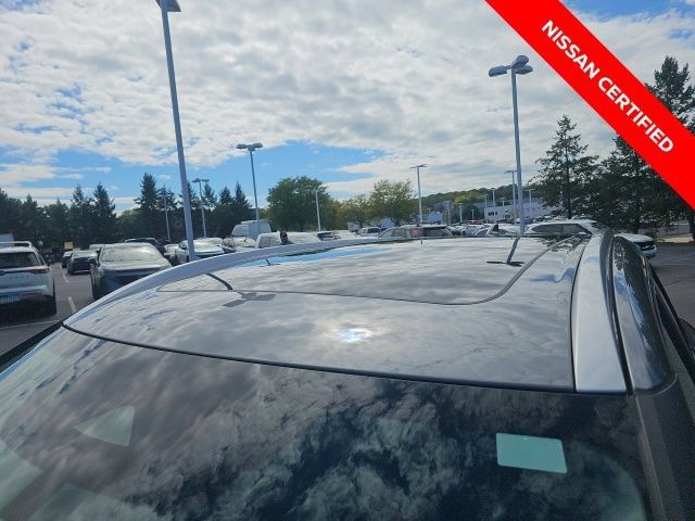Used 2023 Nissan Rogue SV w/ SV Premium B Package AWD/4WD image 14