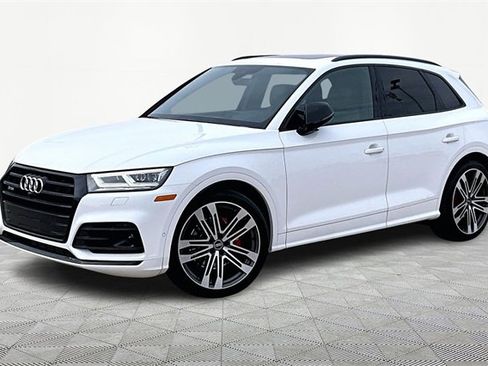 Used 2020 Audi SQ5 Prestige image 1
