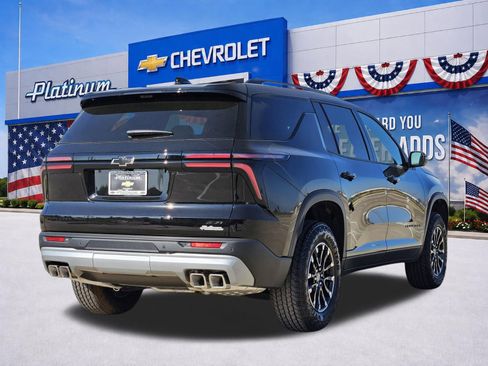 New 2026 Chevrolet Traverse Z71 w/ Driver Confidence Package AWD/4WD image 5