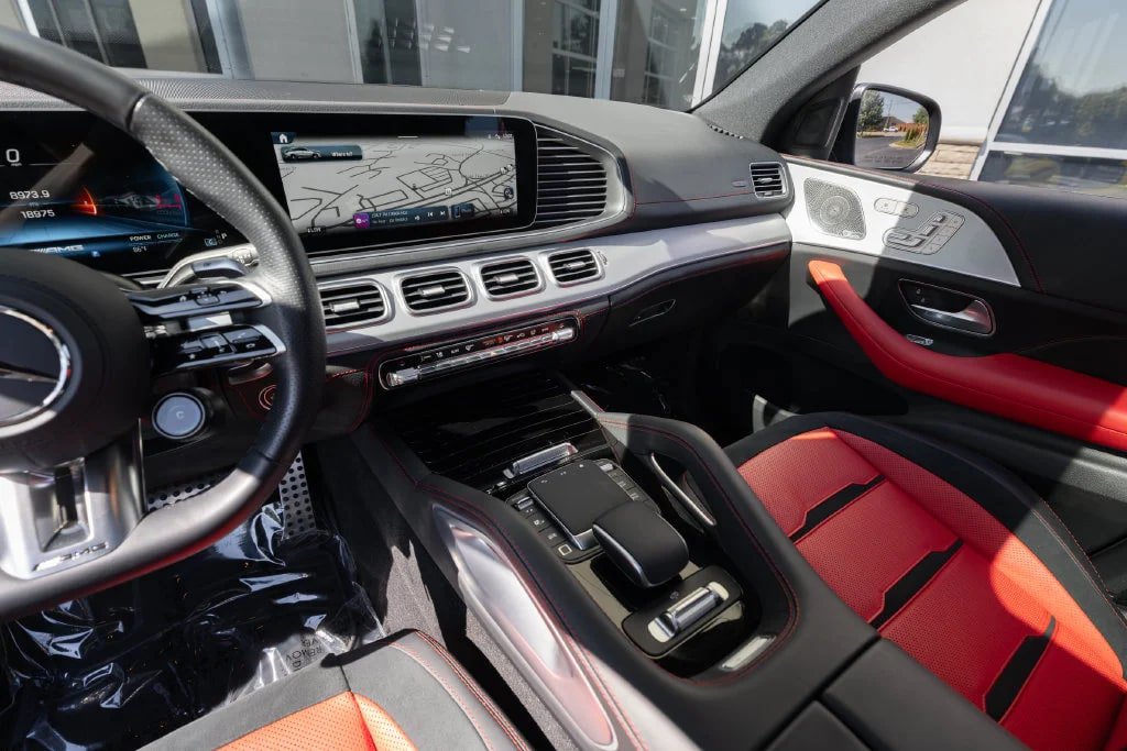 Used 2025 Mercedes-Benz GLE 53 AMG 4MATIC Coupe image 26