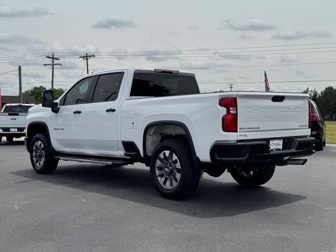 Used 2026 Chevrolet Silverado 2500 Custom w/ Custom Convenience Package AWD/4WD image 5