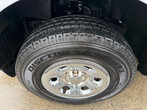 Used 2014 Nissan Frontier S w/ S Preferred Package image 13