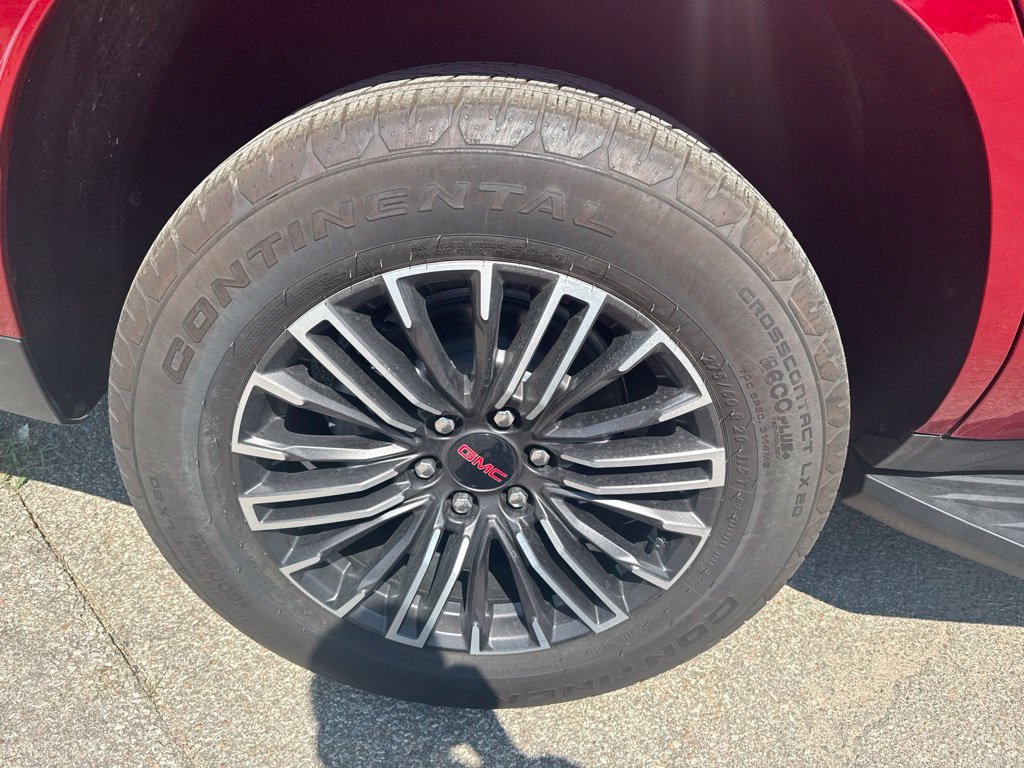 Used 2026 GMC Yukon Elevation AWD/4WD image 7