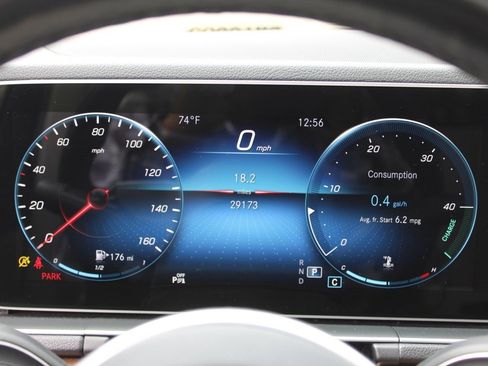 Certified 2022 Mercedes-Benz GLE 350 4MATIC w/ Premium Package image 17