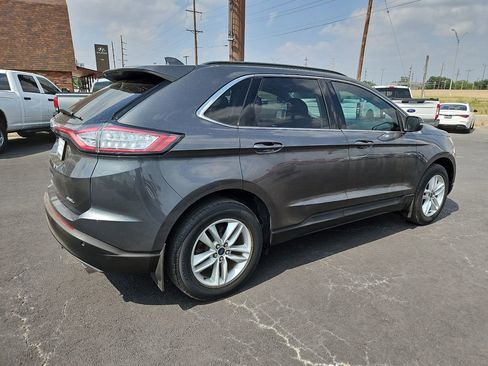 Used 2017 Ford Edge SEL w/ Equipment Group 201A FWD image 8