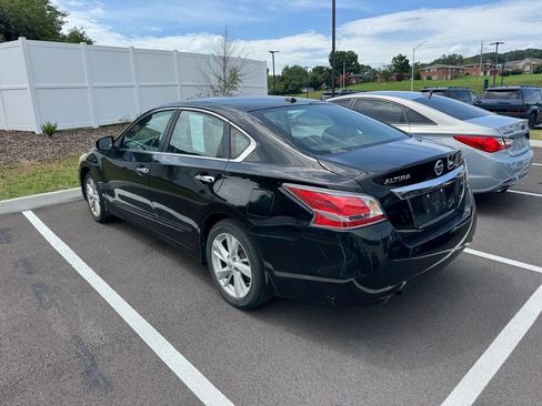 Used 2015 Nissan Altima 2.5 SL FWD image 18