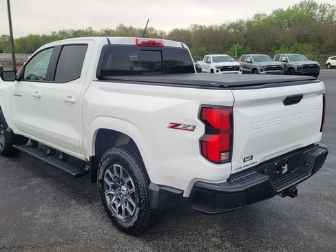 Used 2026 Chevrolet Colorado Z71 AWD/4WD image 9