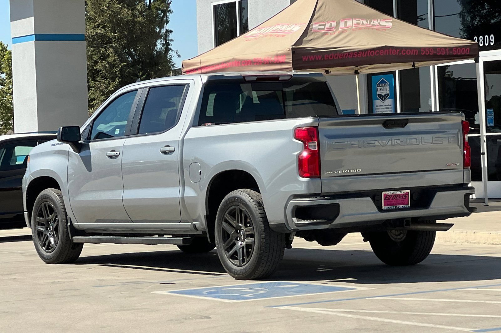 Used 2024 Chevrolet Silverado 1500 RST w/ Convenience Package II RWD image 7